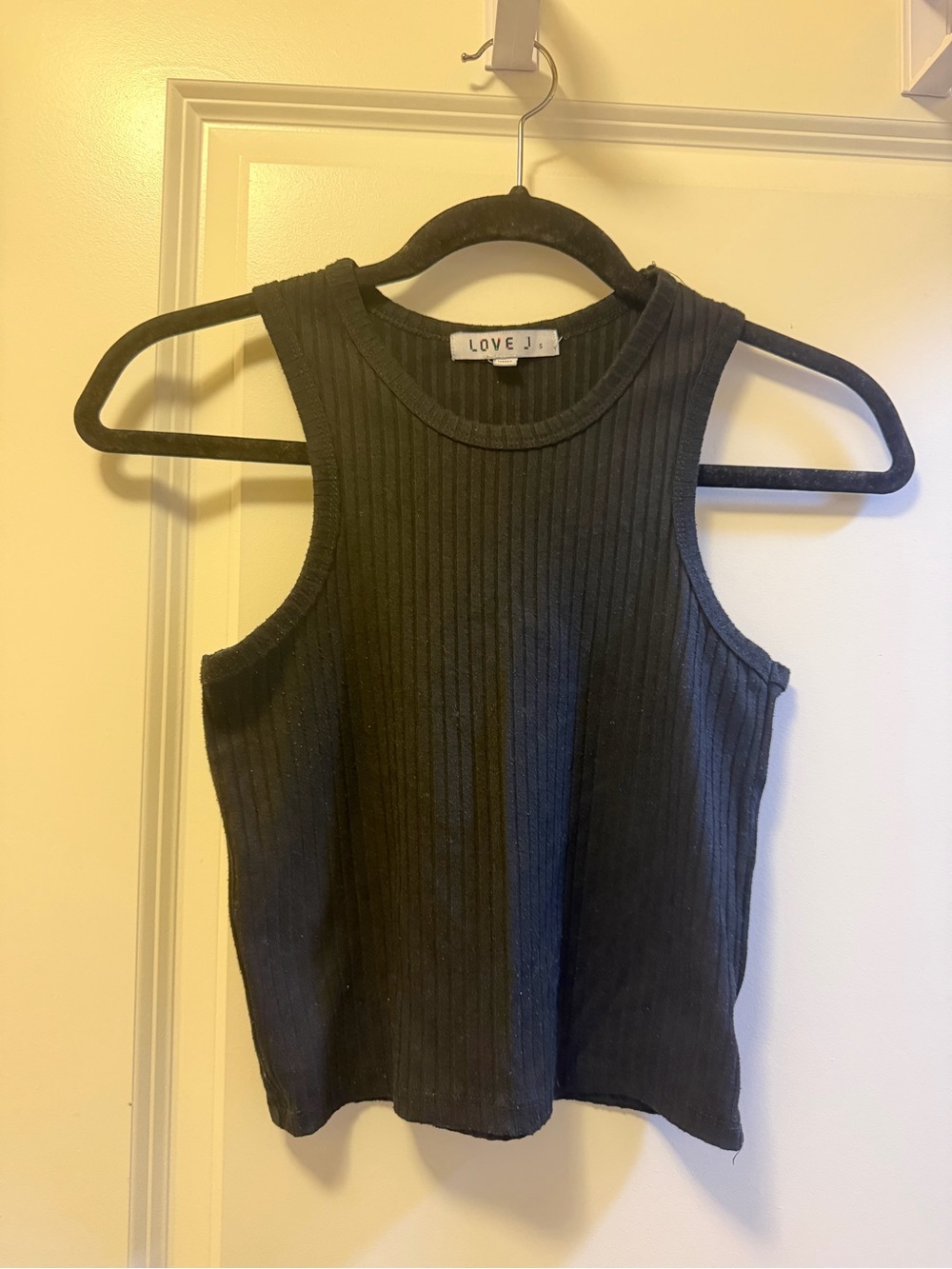 love J Black Ribbed Cropped Tank